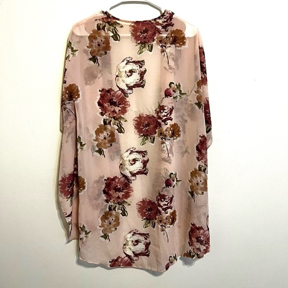 2/$15 Emory Park - Floral Kimono - Picture 6 of 6